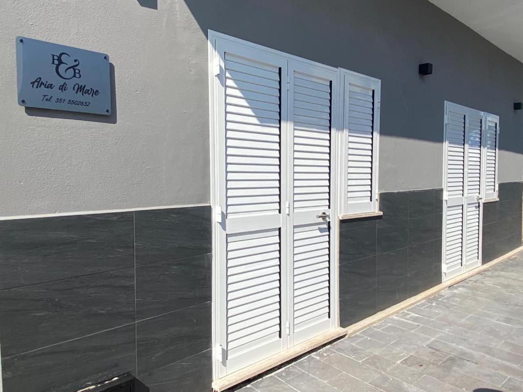 Bnb Aria Di Mare Santa Marinella Eksteriør billede