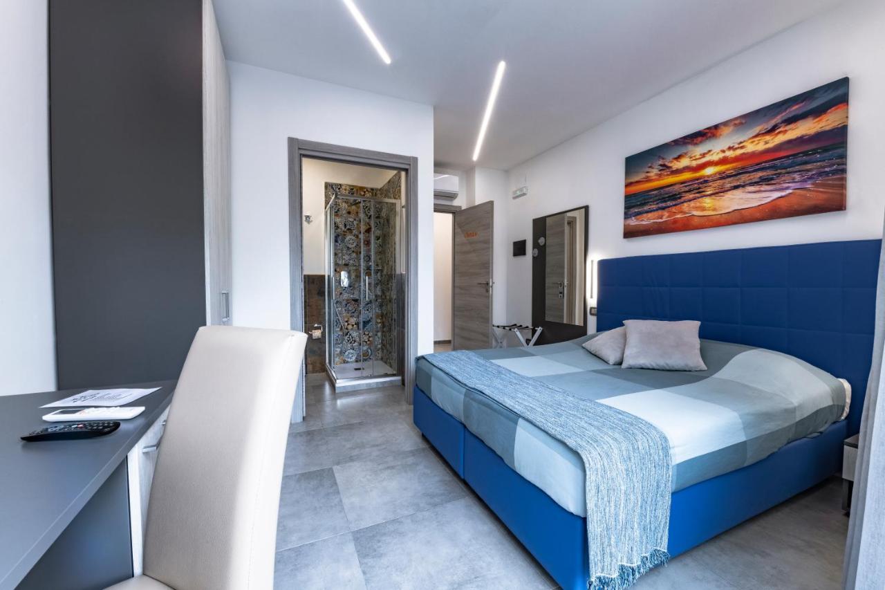 Bnb Aria Di Mare Santa Marinella Eksteriør billede