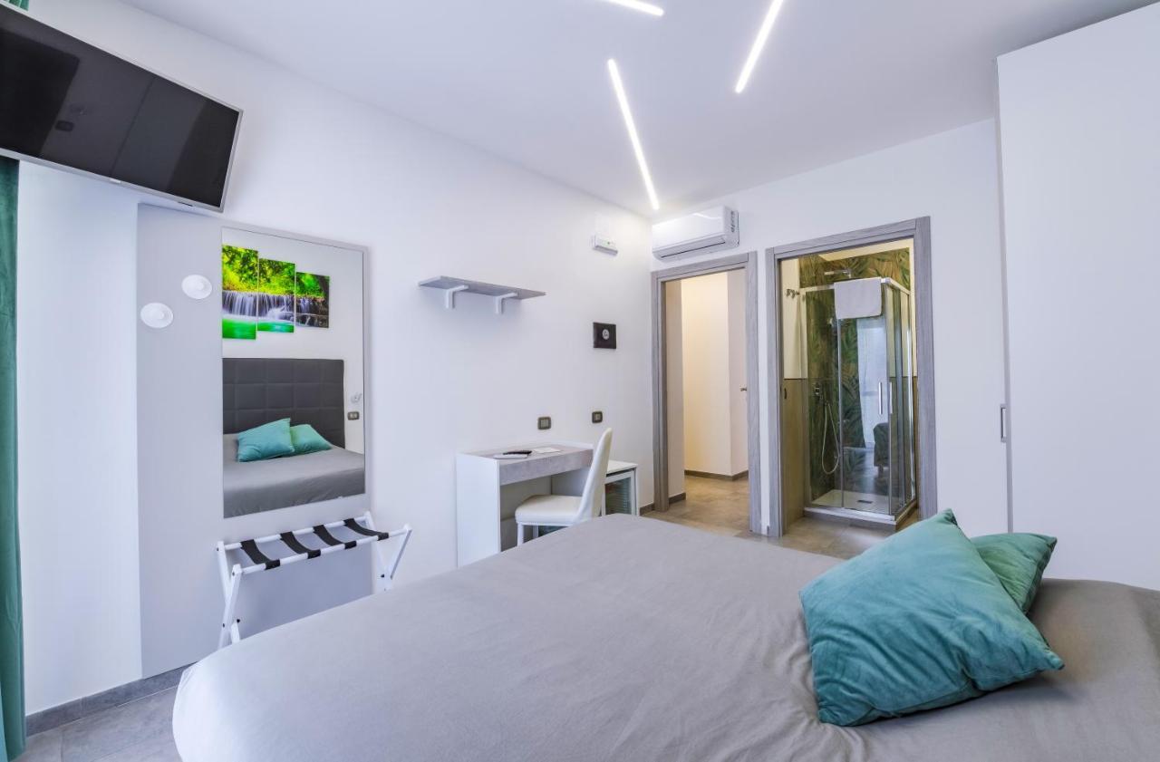 Bnb Aria Di Mare Santa Marinella Eksteriør billede