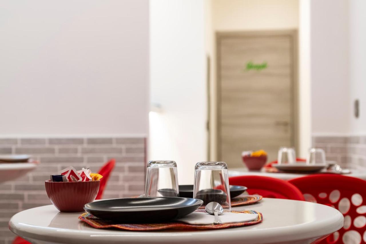 Bnb Aria Di Mare Santa Marinella Eksteriør billede